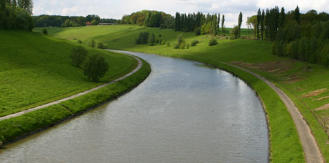 Canal Charleroi-Bruxelles à Godarville